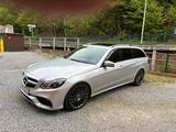 Mercedes-Benz Mercedes E klasse w 212 220cdi - Mercedes-Benz 220: Cdi