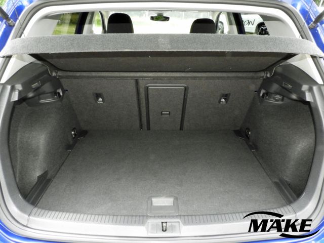 Golf R-line 1.0 TSI LED ALU 18'' NAV PDC KEYLESS