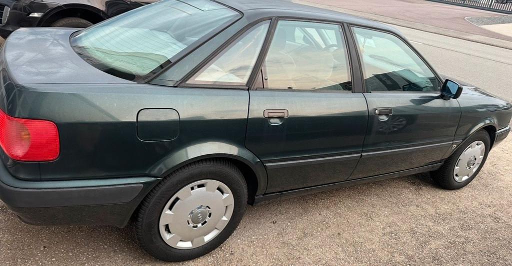 Audi 80