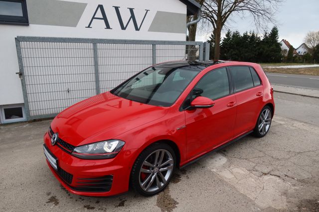 Volkswagen Golf VII Lim. GTI|DSG|Kamera|NAV|Xenon|ACC|AHK