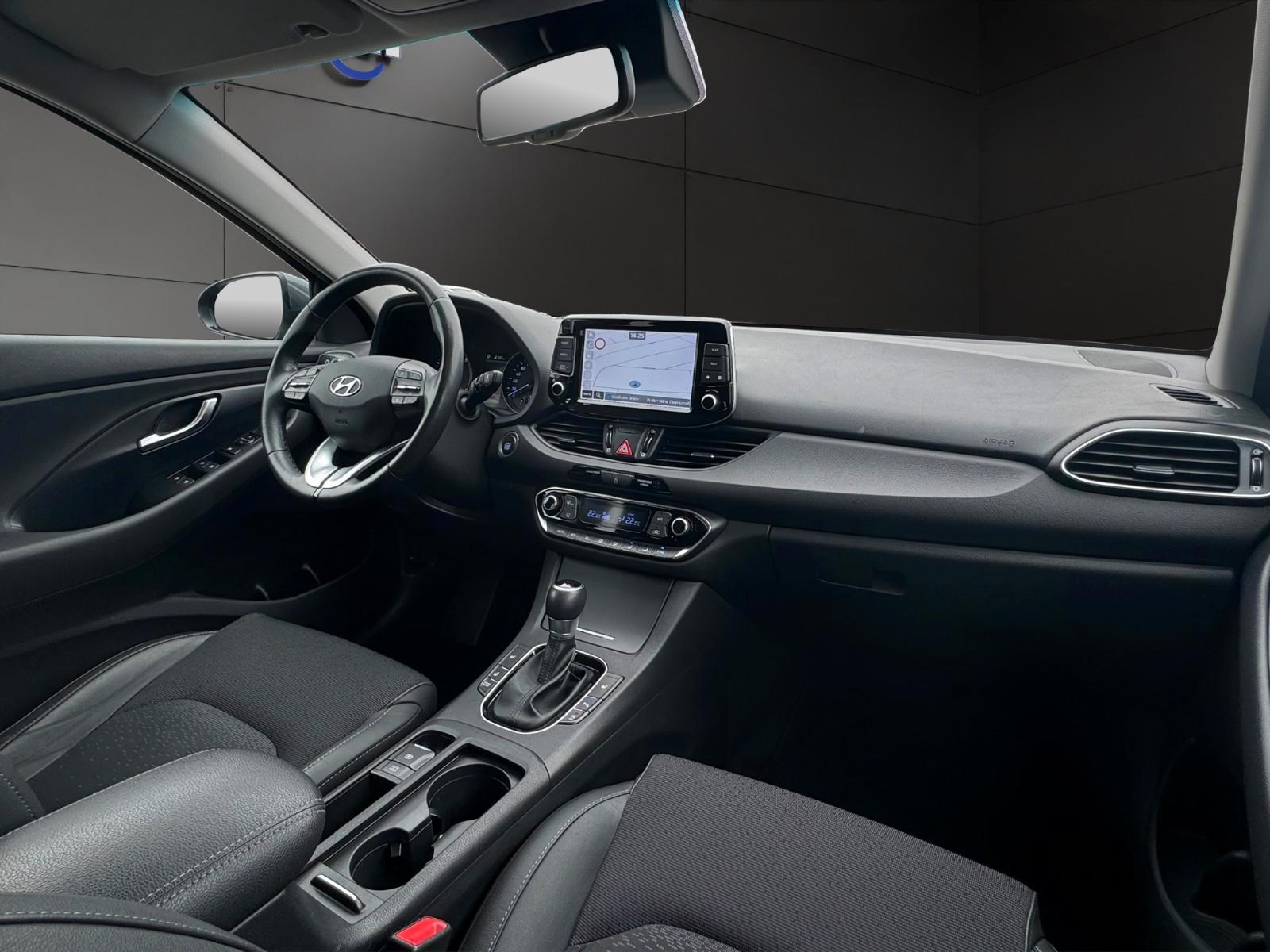Hyundai i30 cw Premium AUTOMATIK°ACC°NAVI°LED°KAMERA
