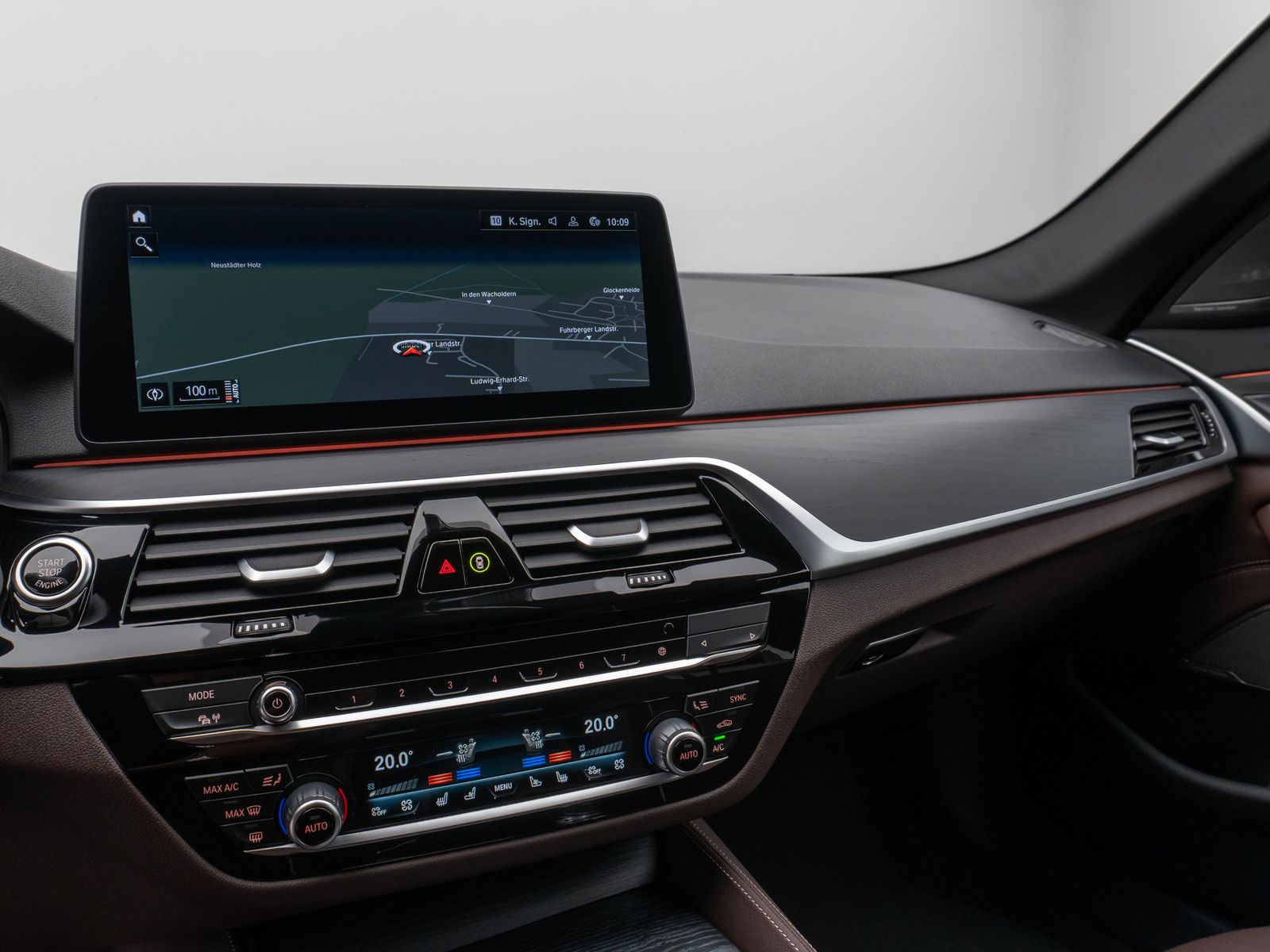 Fahrzeugabbildung BMW 540d xD M Sport Kamera Laser HUD DAB H/K Komfort