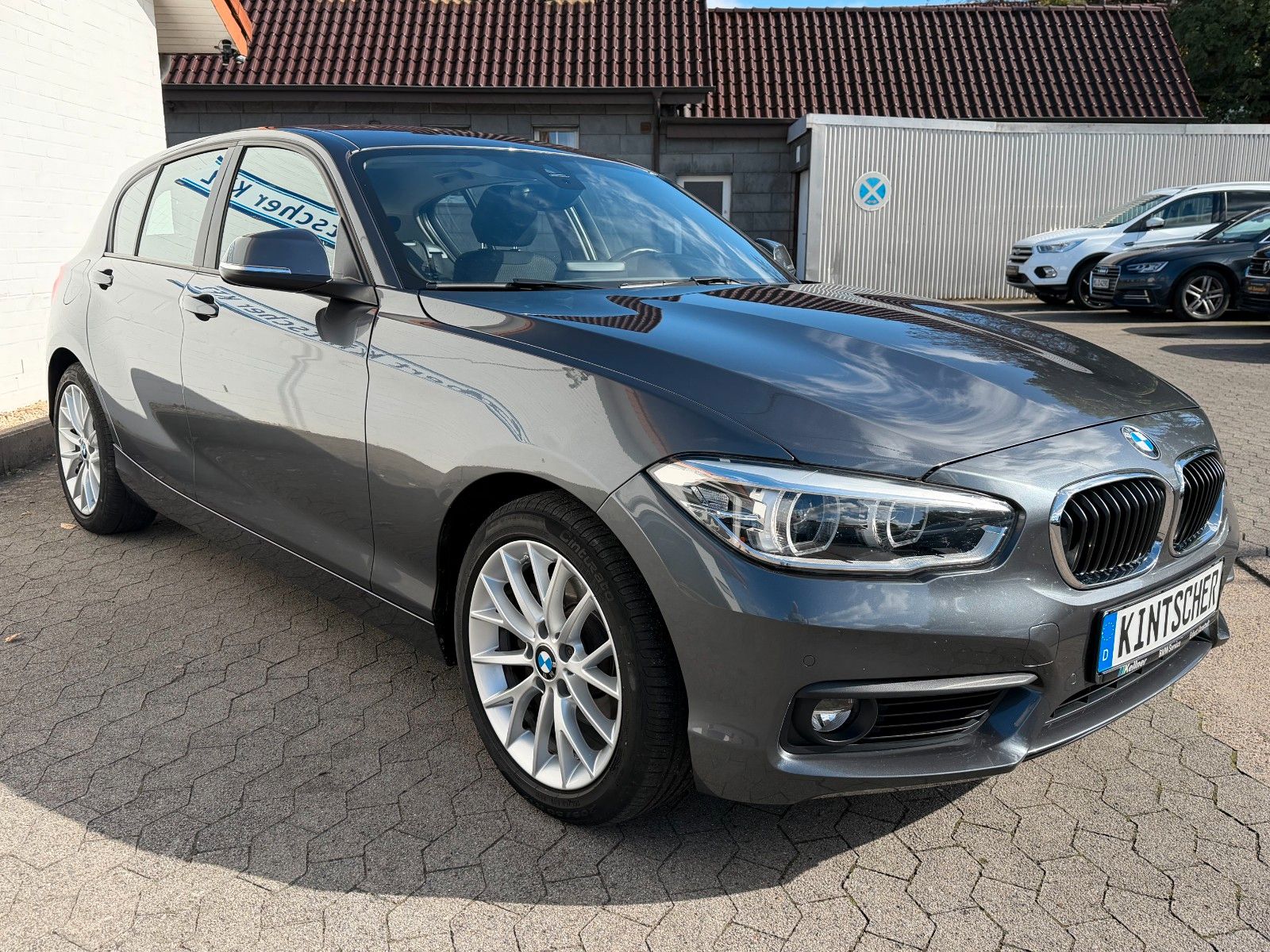 BMW 120 i Advantage 8 G Automatik LED Navi SHZ foto 12
