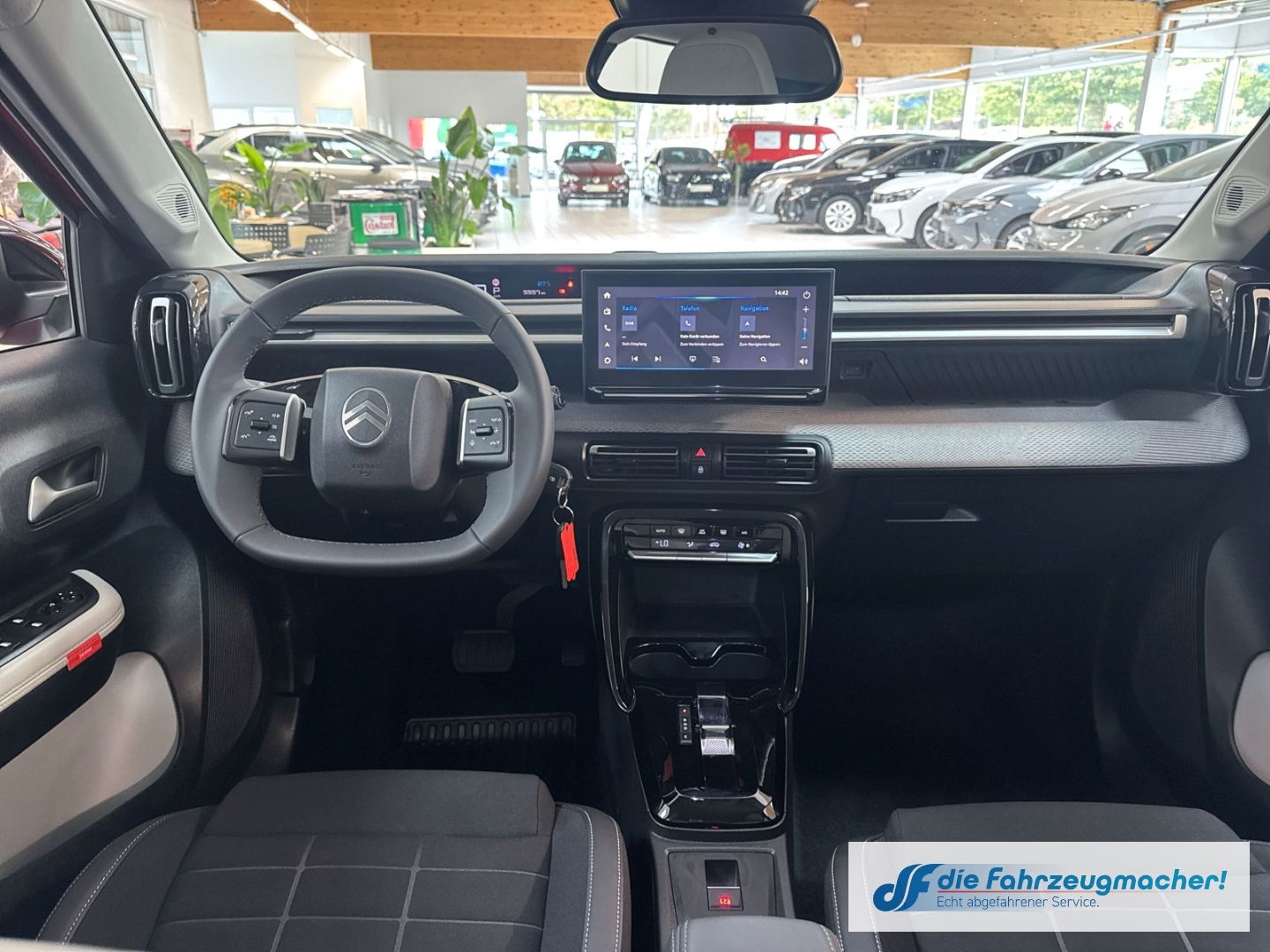 Fahrzeugabbildung Citroën C3 E 113 MAX HUD Navi Soundsystem LED Apple CarP