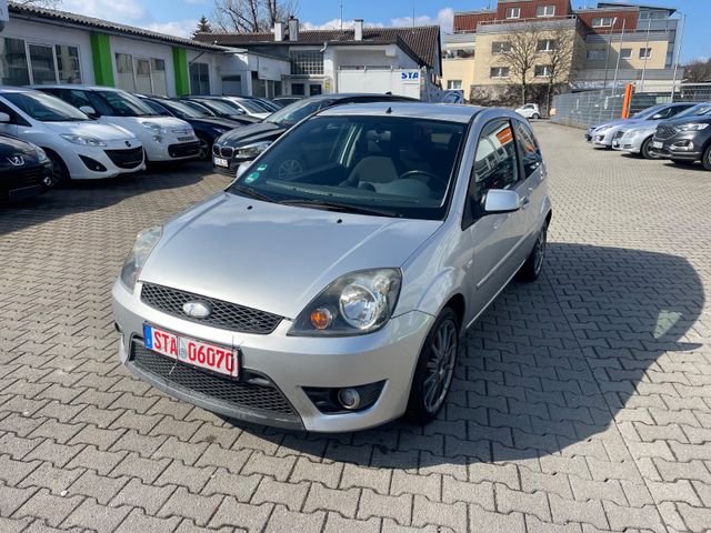 Ford Fiesta Silver Magic TÜV neu!