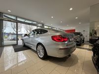 BMW 320 Gran Turismo 320i GT/LuxuryLine/HUD/PANO/ACC bei Bilicar