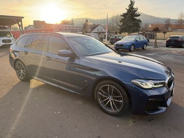 BMW 520d Touring M Sport+AHK+Laser+AppC+ACC+4xKlima+