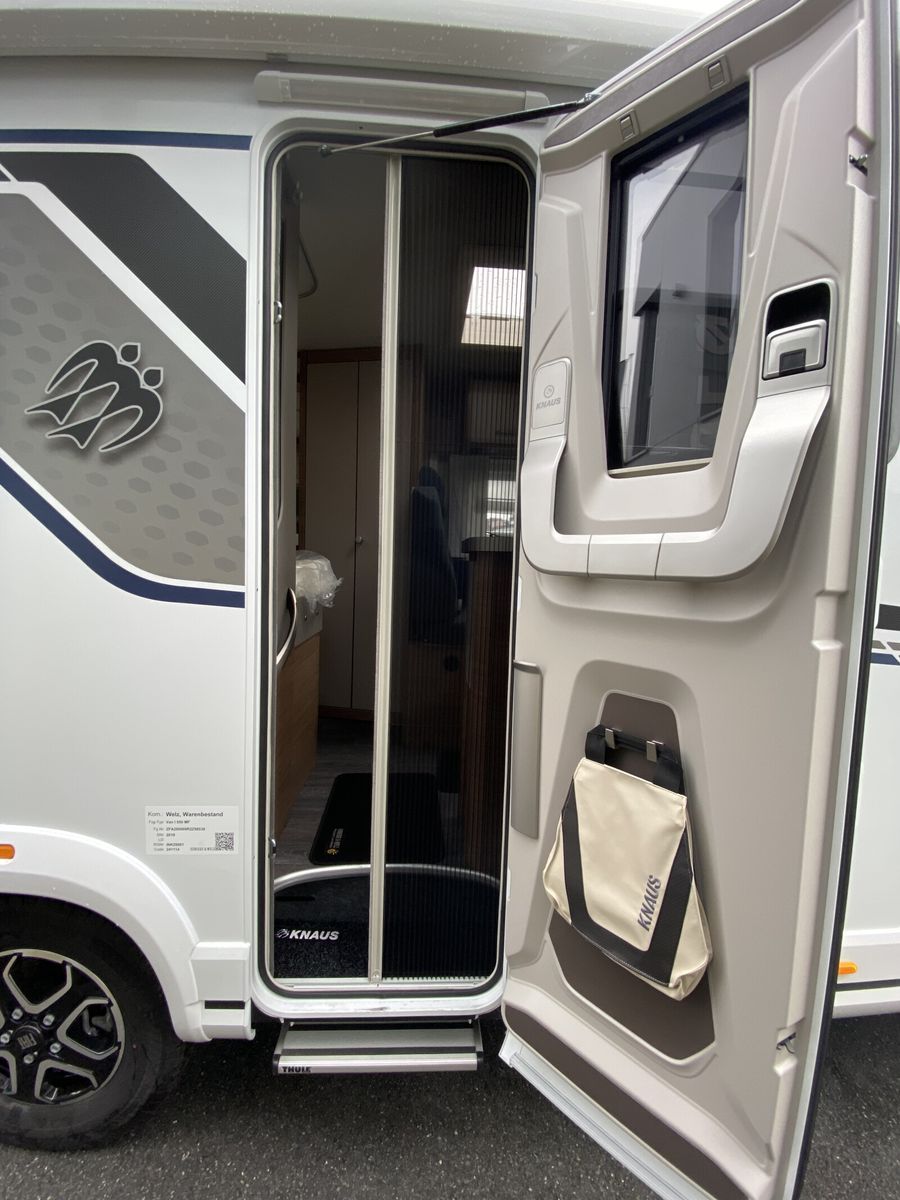Fahrzeugabbildung Knaus Van i 550 MF
