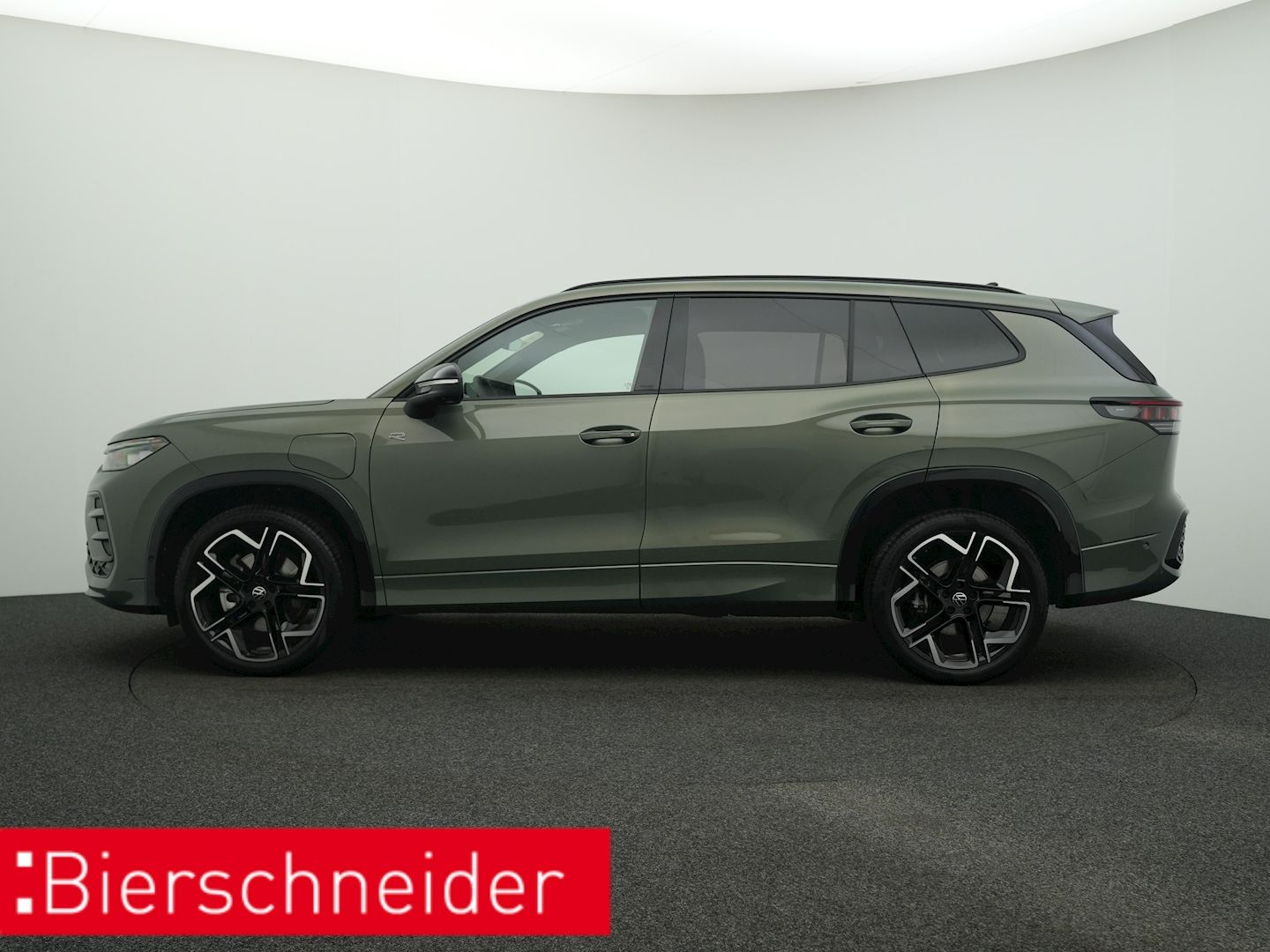 Volkswagen Tayron 1.5 TSI eHybrid DSG R-Line Black Style PA imagem 2