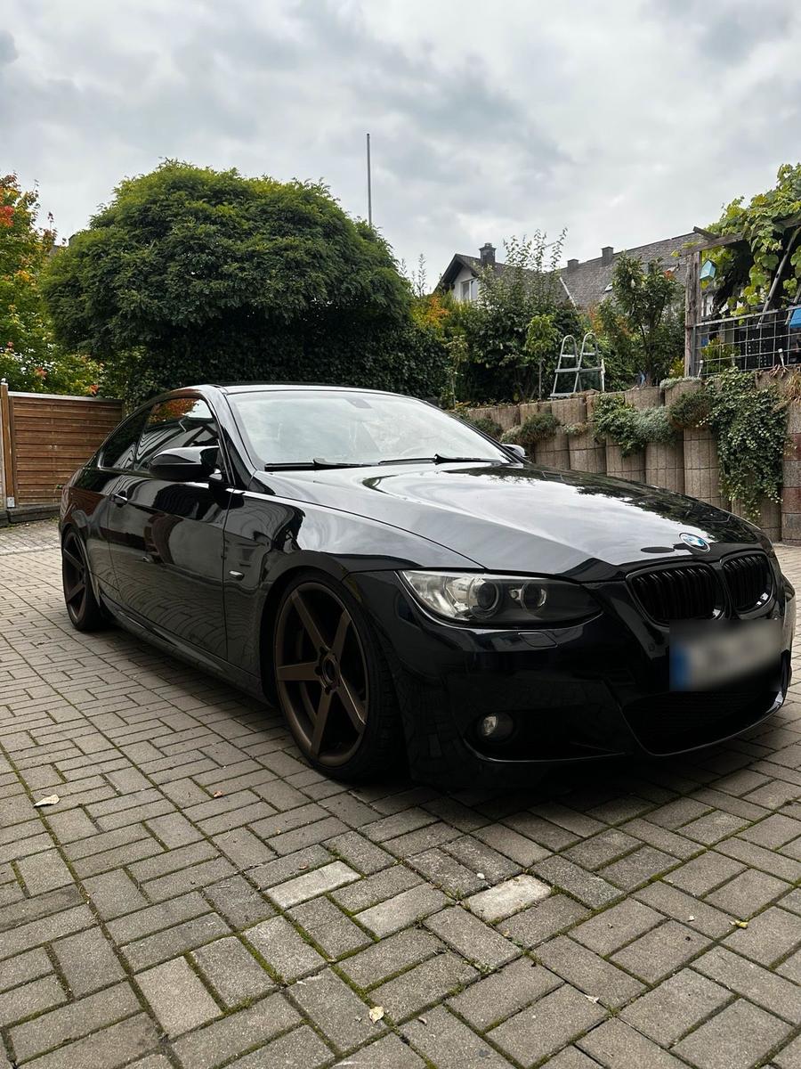 BMW 325
