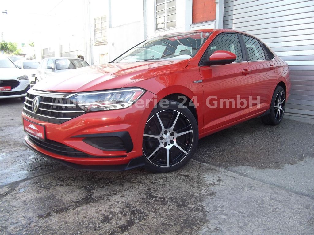 Image of Volkswagen Jetta