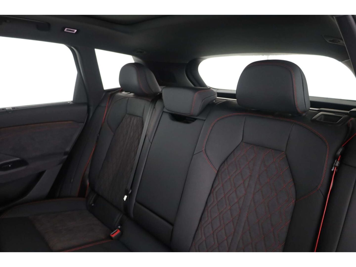 Audi SQ6 e-tron - Bild 12