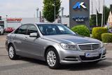 Mercedes-Benz C 180 CGI BlueEfficiency*1.Hand*Scheckheft * - Mercedes-Benz C 180 in Köln