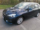 BMW 218i Active Tourer  Luxury Line, Leder, Navy - BMW 218 Active Tourer von privat