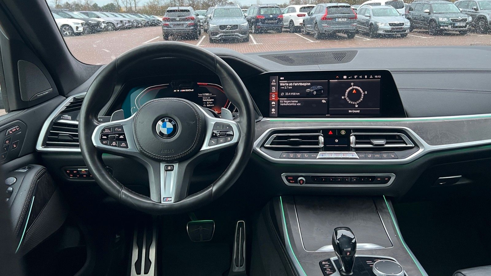 Fahrzeugabbildung BMW X7 M50 d *H/K*360°*PANO*AHK*M-Paket*HUD*Mietkauf