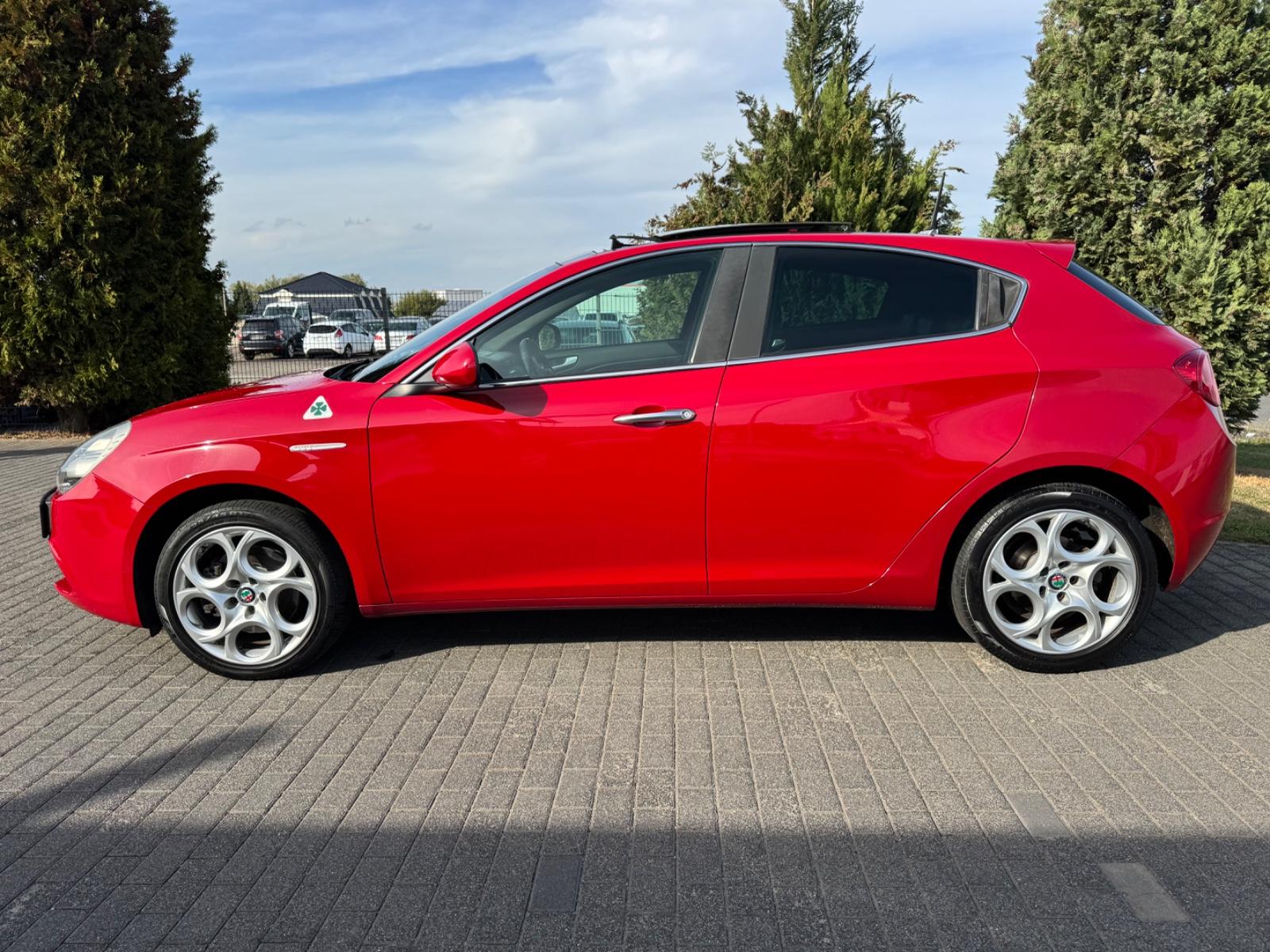 Alfa Romeo Giulietta Super Aut.Leder Xenon Panorama Euro 6