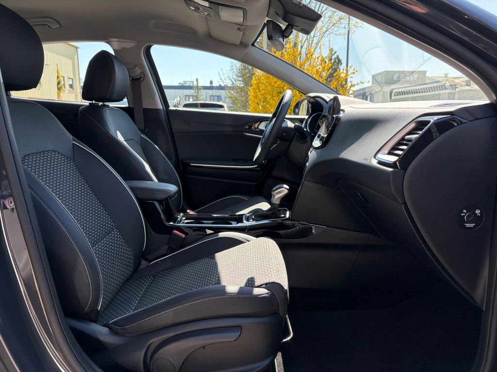 Fahrzeugabbildung Kia Xceed 1.5 T-GDI Spirit Xclusive-Paket