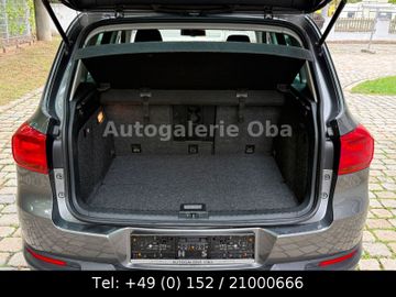 Volkswagen Tiguan - 11