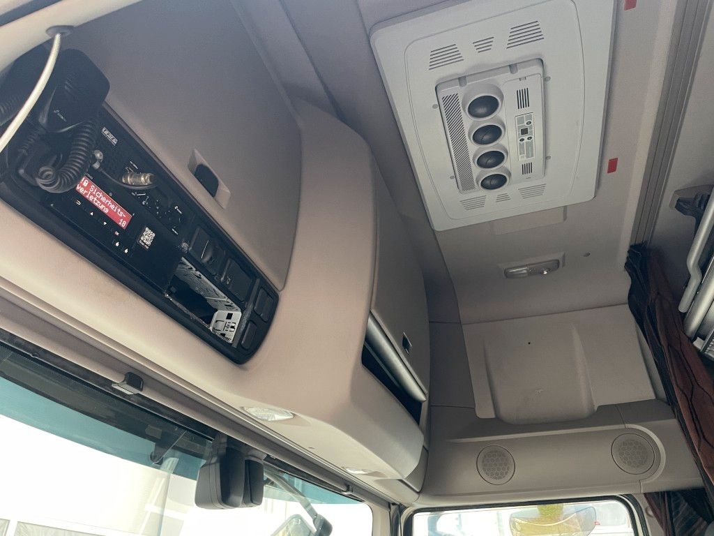 Fahrzeugabbildung DAF FT XF 480 SSC