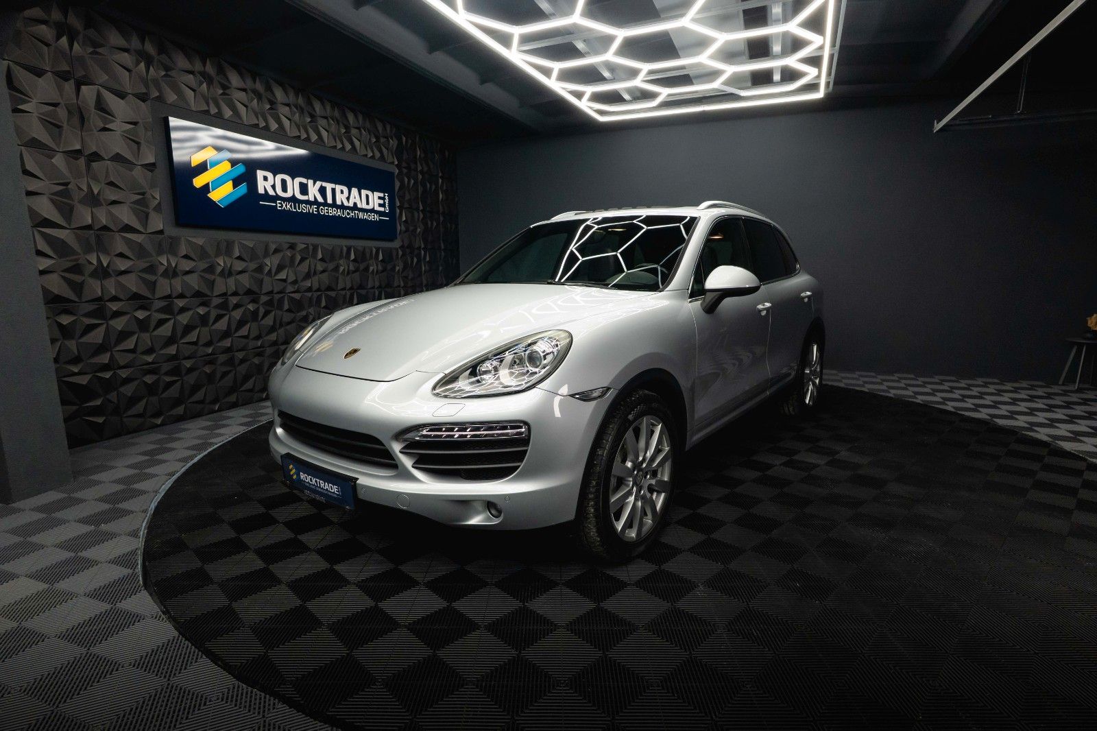 Fahrzeugabbildung Porsche Cayenne S 4.8 Sport *Top Zustand*Sportauspuff*