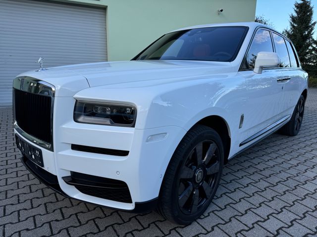 Rolls-Royce Cullinan Mandarin TV Bespoke HUD 360° Panorama