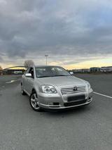 Toyota Avensis - Toyota Avensis in Frankfurt (Main)