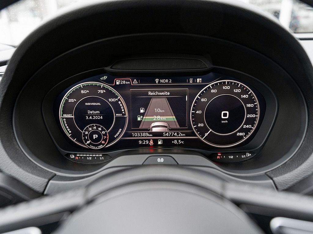 Fahrzeugabbildung Audi A3 Sportback 40 e-tron design NAVI LED SHZ VIRT.
