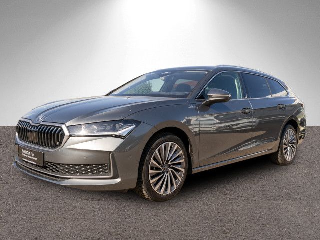Skoda Superb - Bild 2