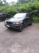 BMW X5 3.0i - - BMW X5 aus 2000