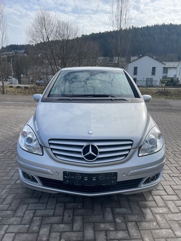 Mercedes-Benz B 200*Automatik*Tüv Neu*PDC V&H *SHZ*55.000 km