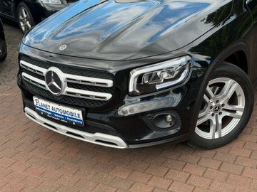 Mercedes GLB 180 - 12