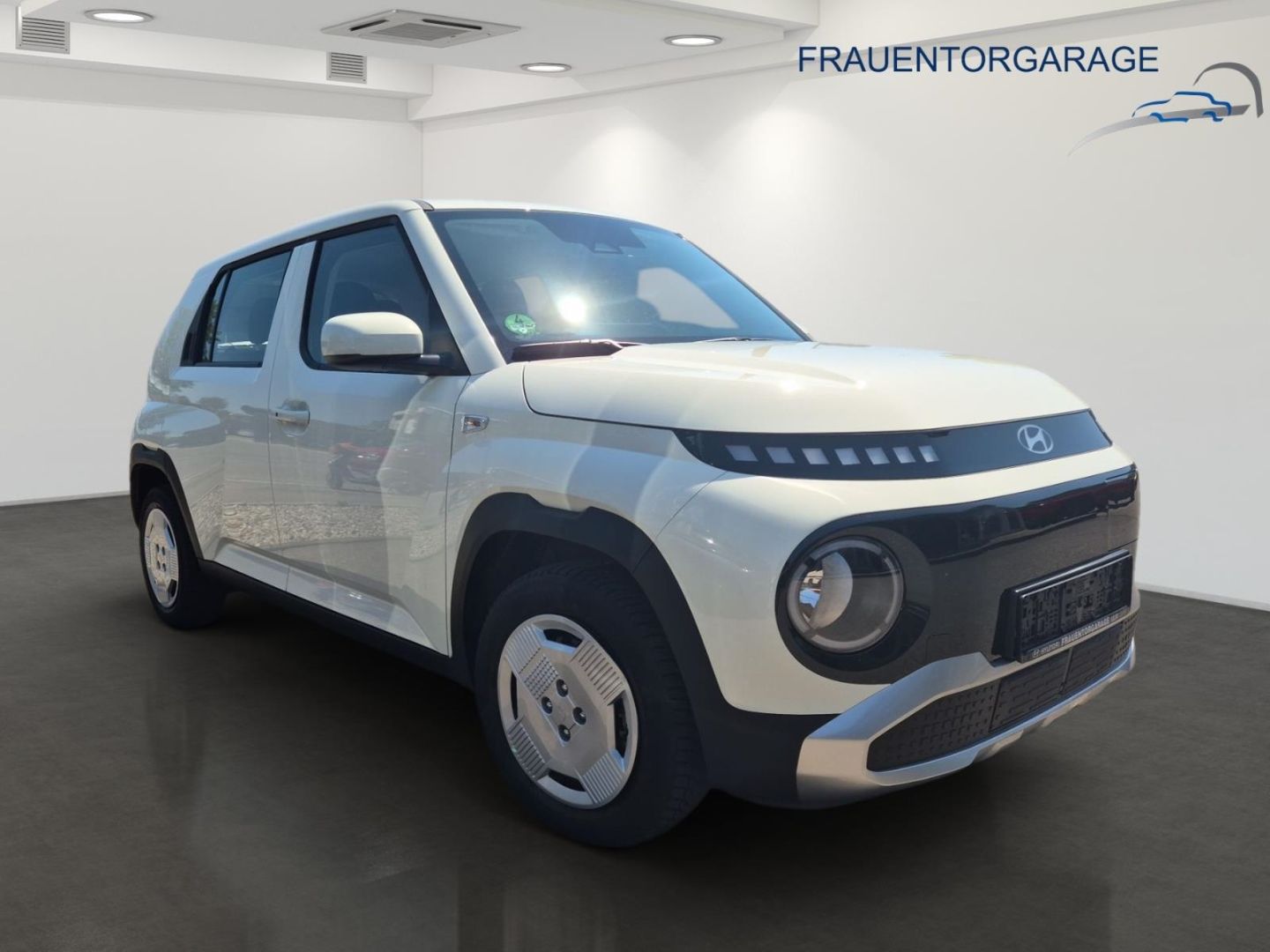 Fahrzeugabbildung Hyundai INSTER Elektro 71 kW FWD Select Navi ACC Apple C