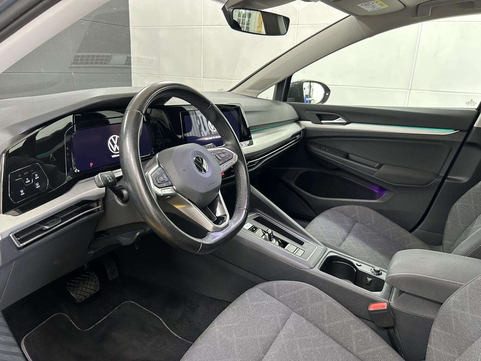 Volkswagen Golf VIII Life+PDC+SHZ+CarPlay+DAB+Lane-Assist, миниатюра 8