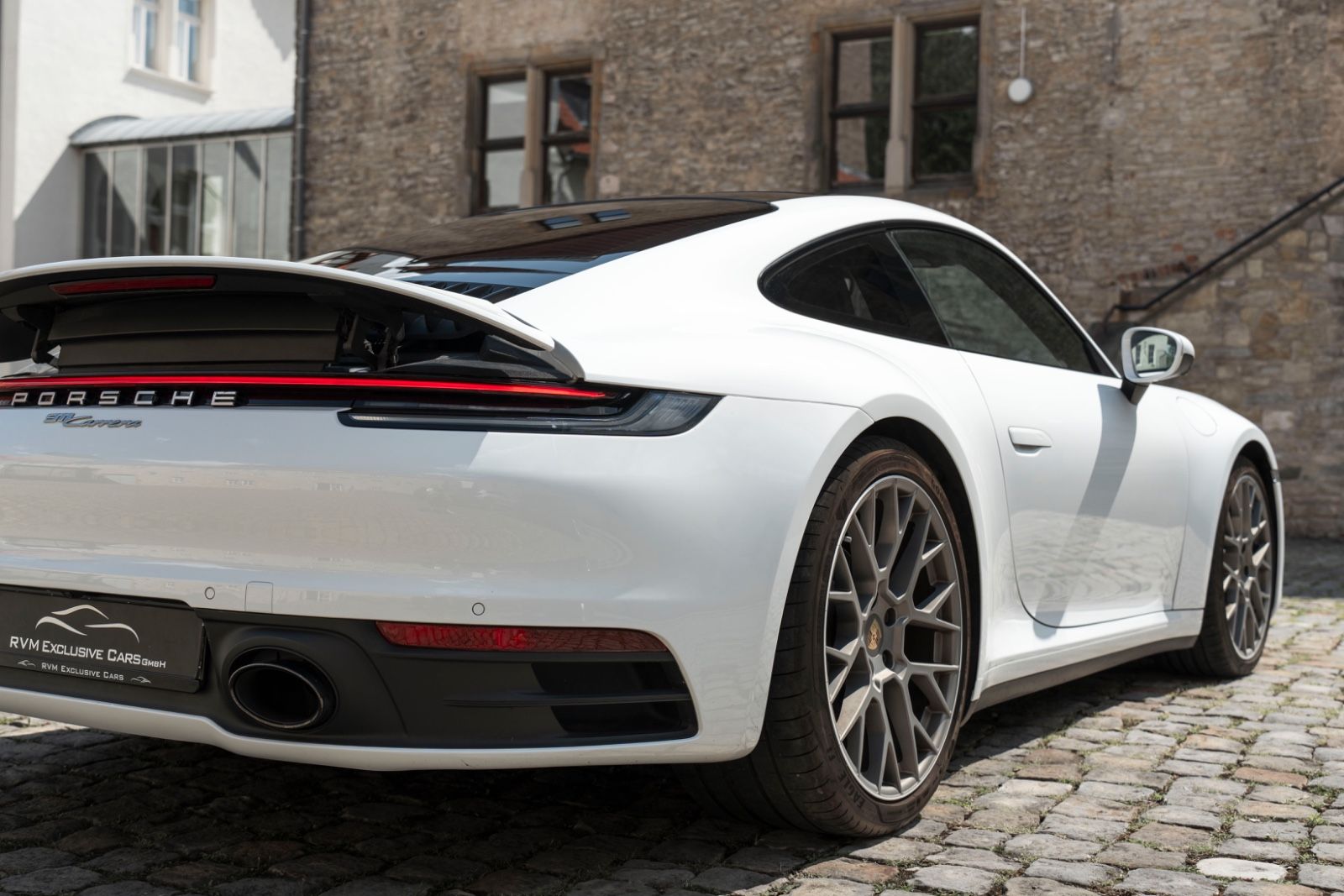 Fahrzeugabbildung Porsche 911 Carrera 992 BOSE SPORT-CHRONO PASM CARPLAY