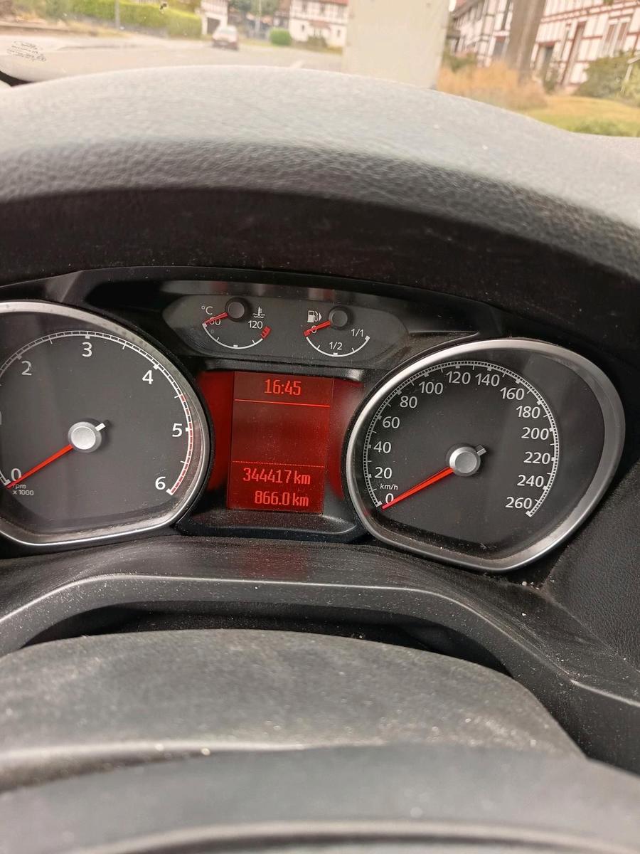 Ford Galaxy 2009 — photo 10