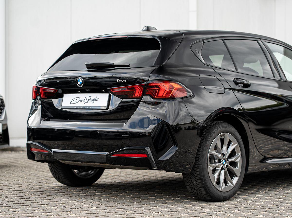 BMW 1 Series PANO AdLED KoZg SpSitze SpieglP ParkA S-Glas, миниатюра 8