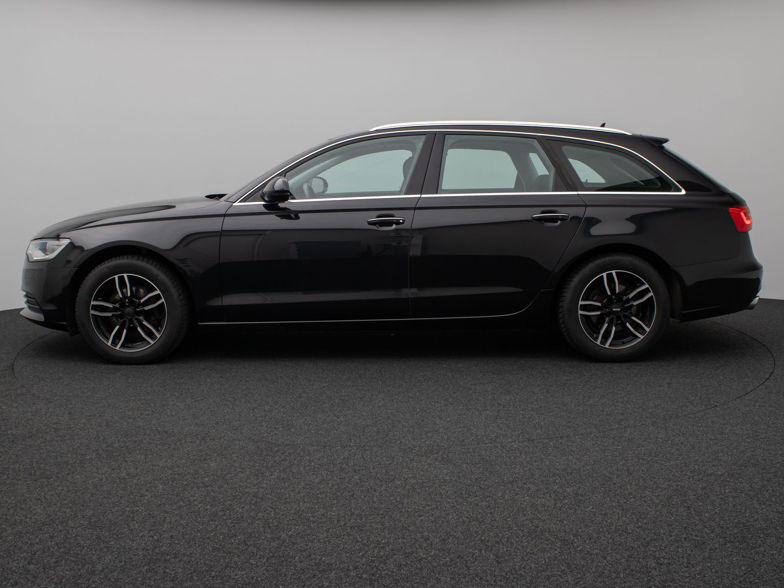 Fahrzeugabbildung Audi A6 Avant 3.0 TDI Kamera Panorama AHK Navi Sitzhz