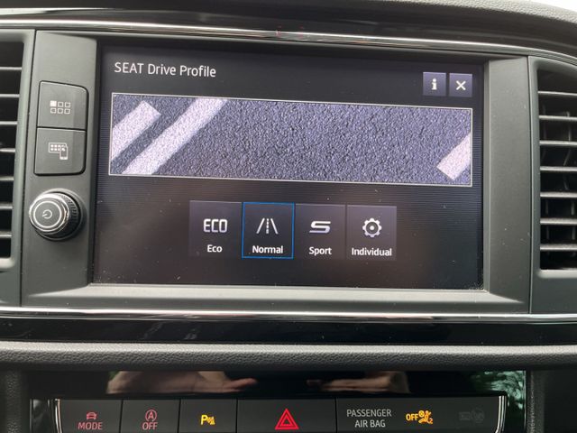 Leon FR 1.5 TSI LED SHZ KLIMA KAMERA KURVENLICHT