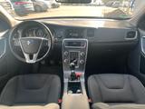 Volvo V60 Kombi D3 Business Edition Klima PDC SHZ - gebrauchte Volvo Kombis