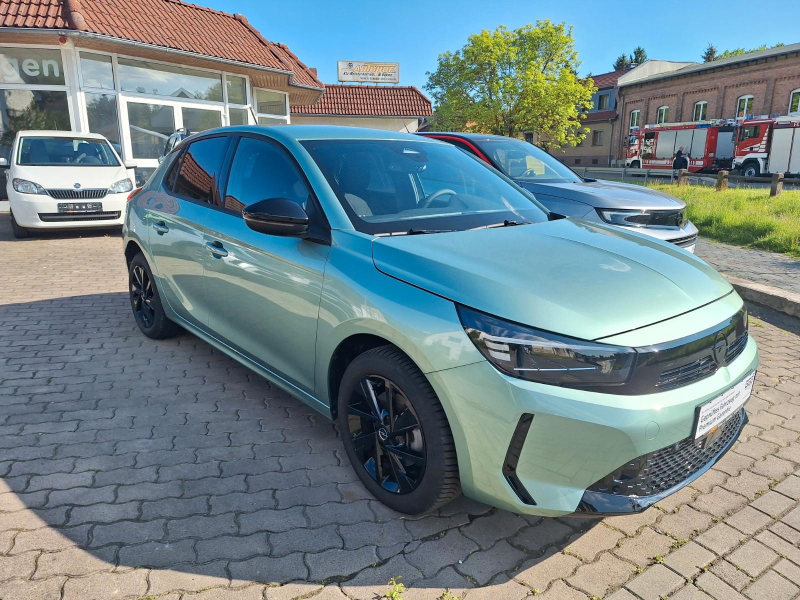 Opel Corsa F YES