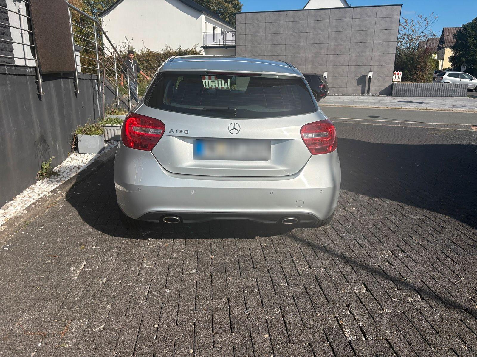 Mercedes-Benz A 180
