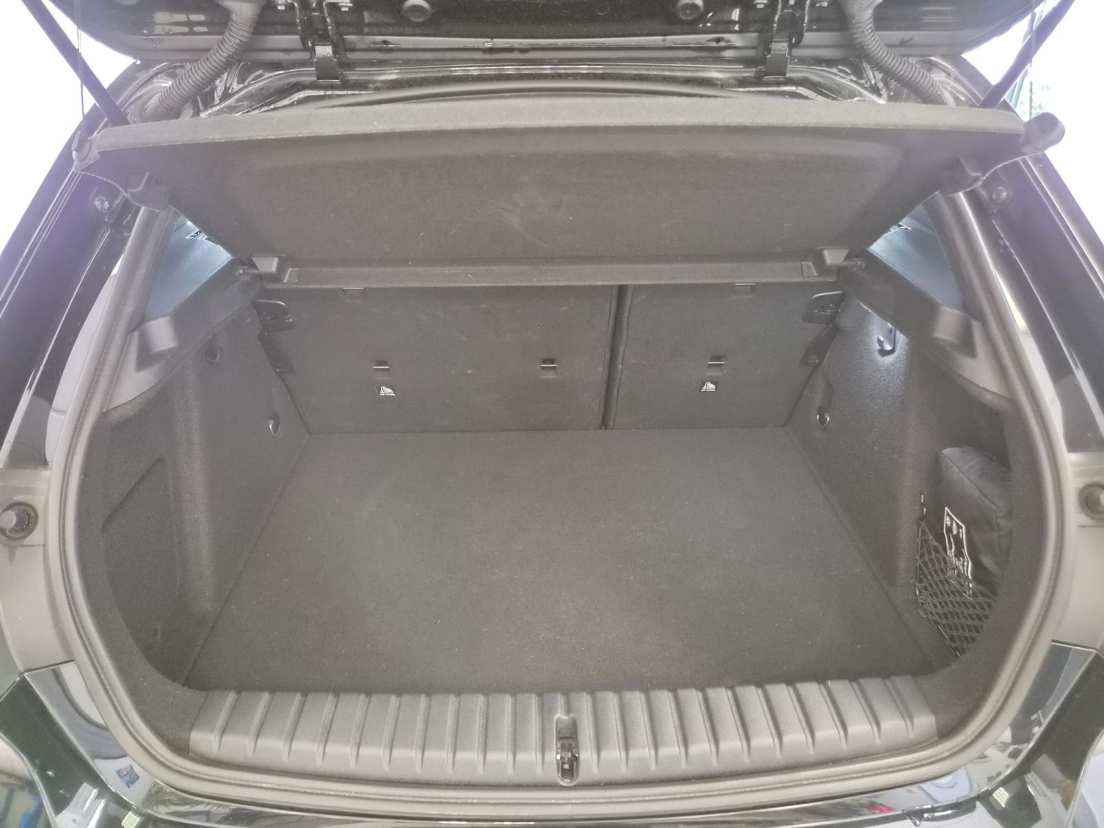 Fahrzeugabbildung BMW 120d M Sport / NAVI / KAMERA / T-LEDER