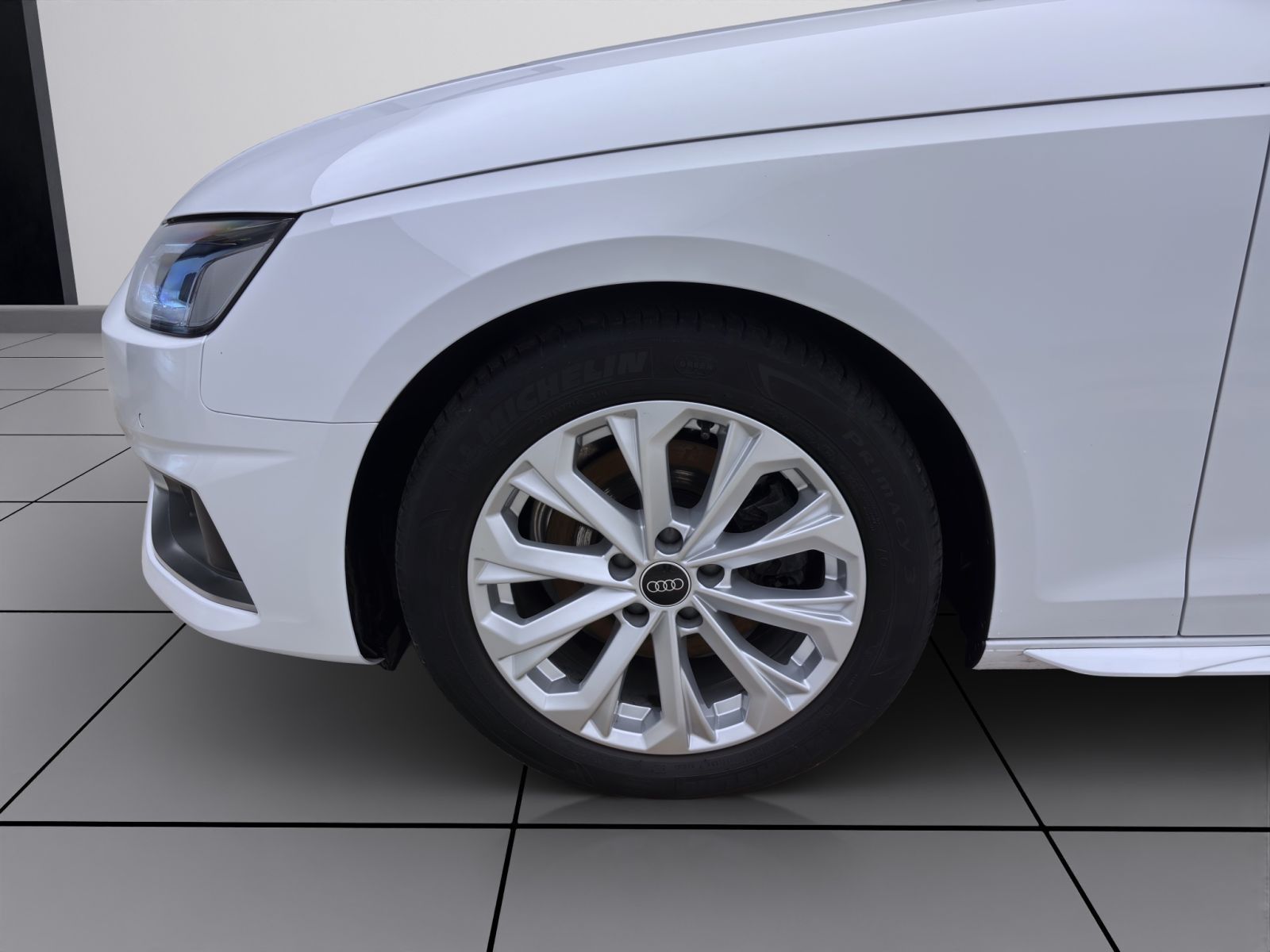 Audi A4 - Bild 9