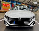 Volkswagen Arteon 1.4 eHybrid DSG R-Line GTE - Volkswagen Arteon R mit Hybrid-Antrieb (Benzin/Elektro)