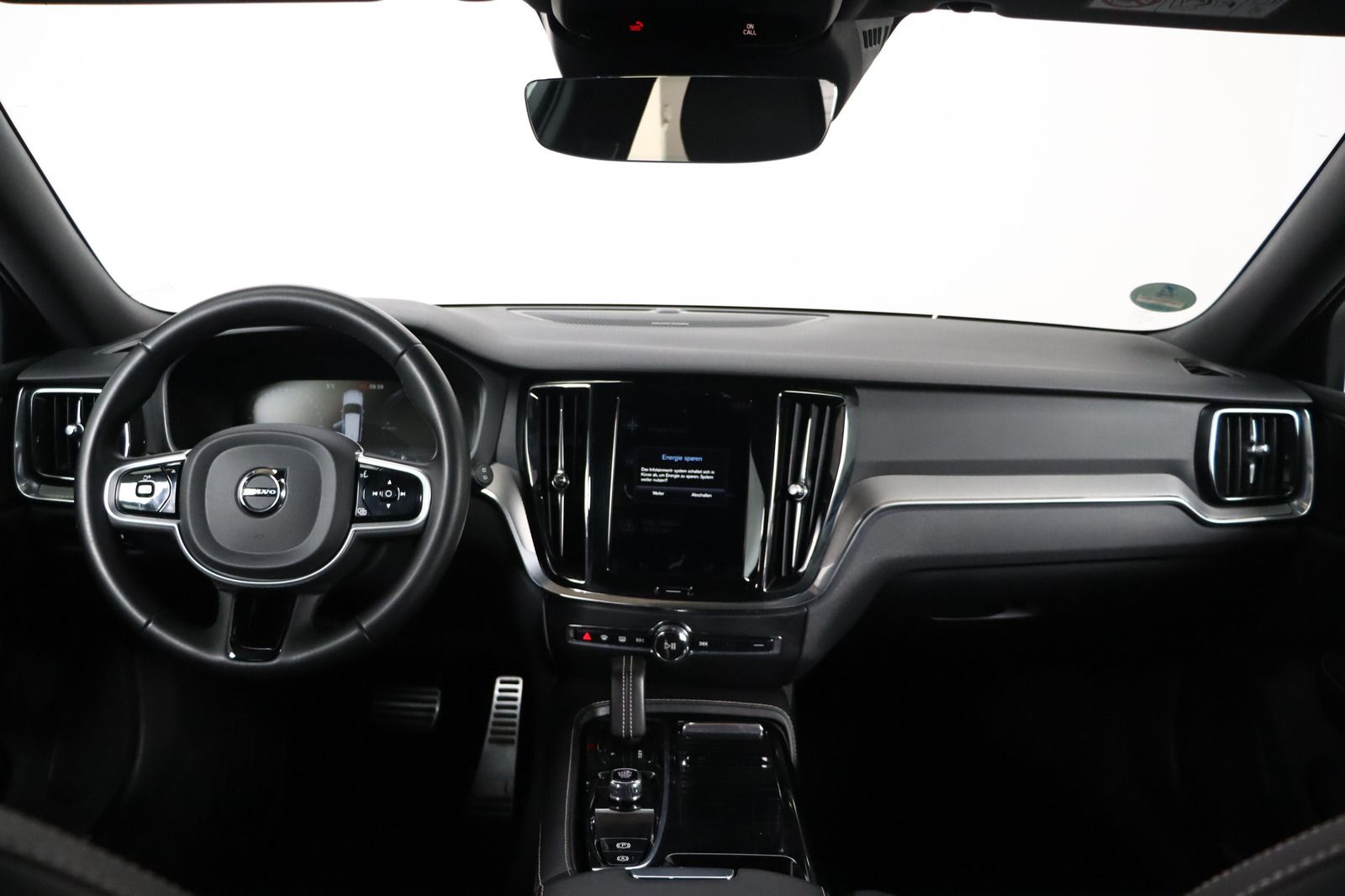 Fahrzeugabbildung Volvo V60 Kombi T8 R-Line AWD Recharge R Design Rechar