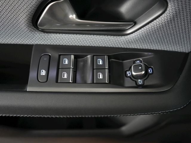 Grandland B HYBRID GS eDCT+NAVI+MATRIX-LED-HS-LI