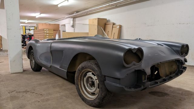 Corvette C1  Convertible - Resto Projekt Repro Body