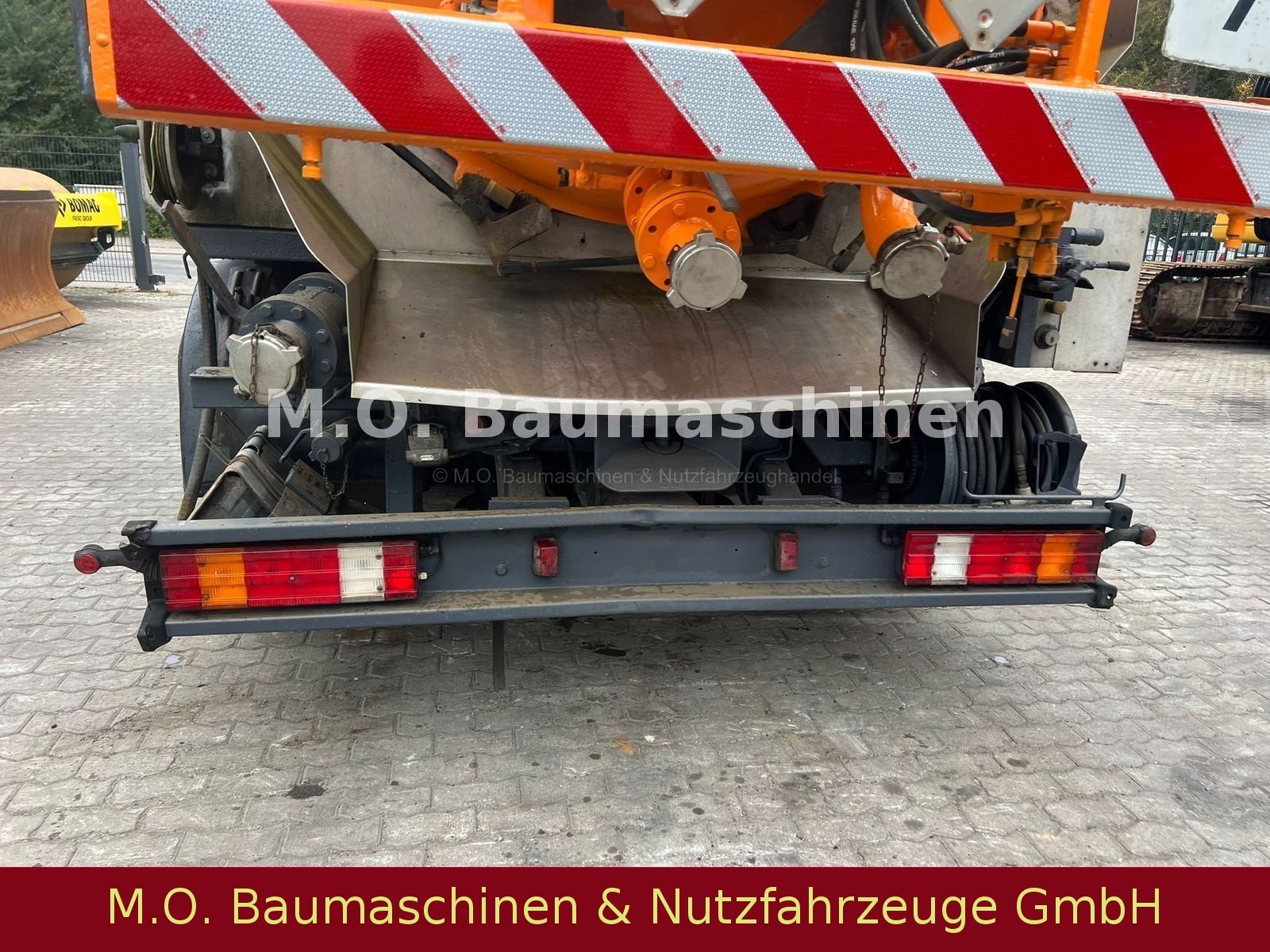 Fahrzeugabbildung Mercedes-Benz Mercedes Benz Actros 2541