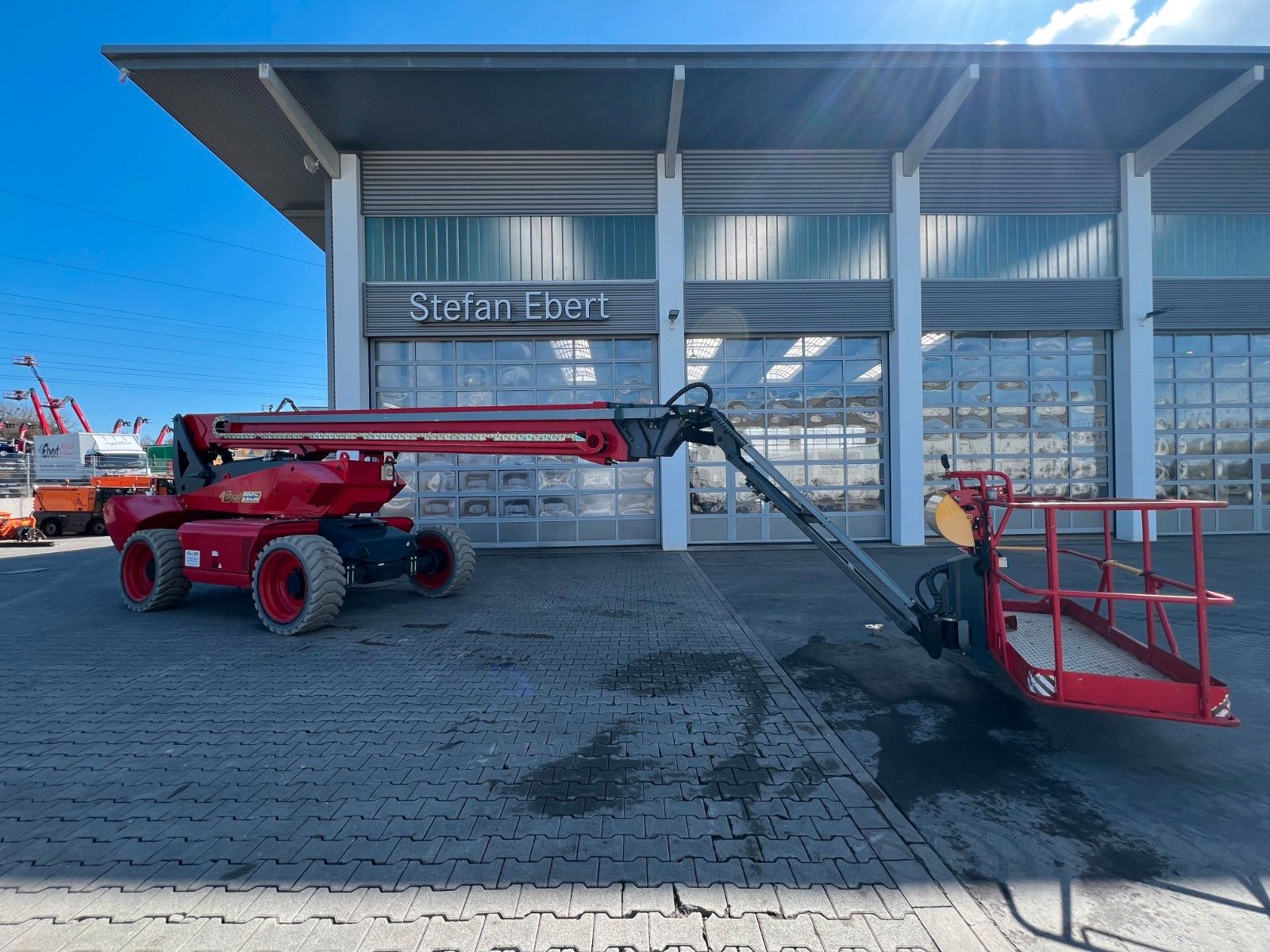 Fahrzeugabbildung Andere Magni DTB 28 RT 4x4 / 28,5m / 454kg / nur 1.388h