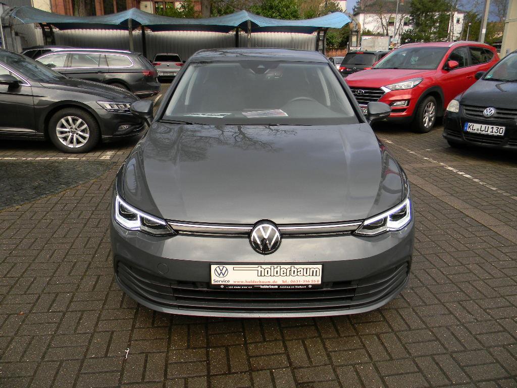 Volkswagen Golf VIII Lim. Life 1,5 TSI 6 GANG KAMERA